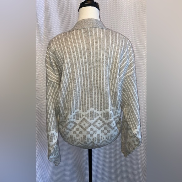 Mens VINTAGE Sears oatmeal and cream buttoned knitted cardigan size Medium - Picture 11 of 12